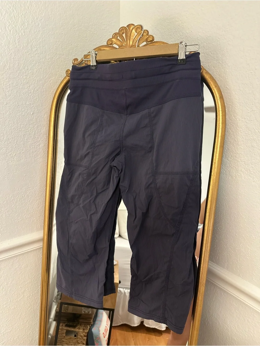 lululemon athletica lightweight athletic